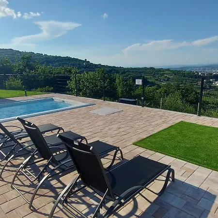 Apartma Oli Копер
