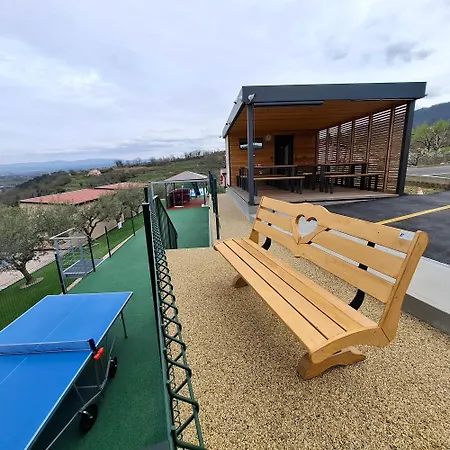 Apartma Oli קופר