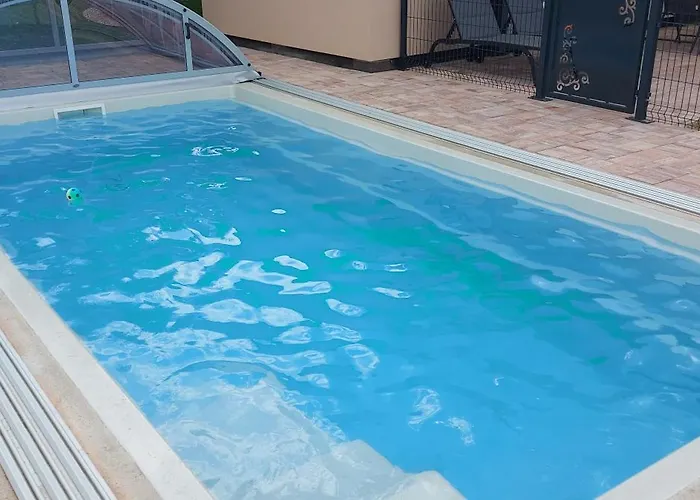 Apartma Oli شقة *