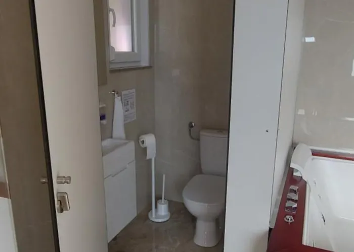 Apartma Oli شقة *