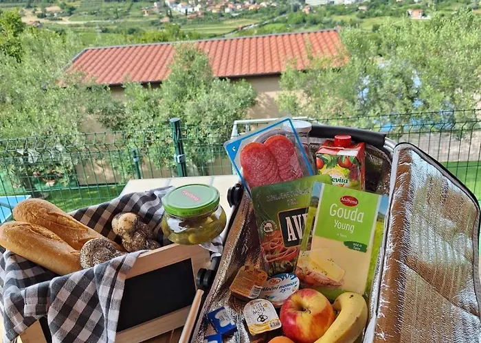 Apartma Oli كوبر